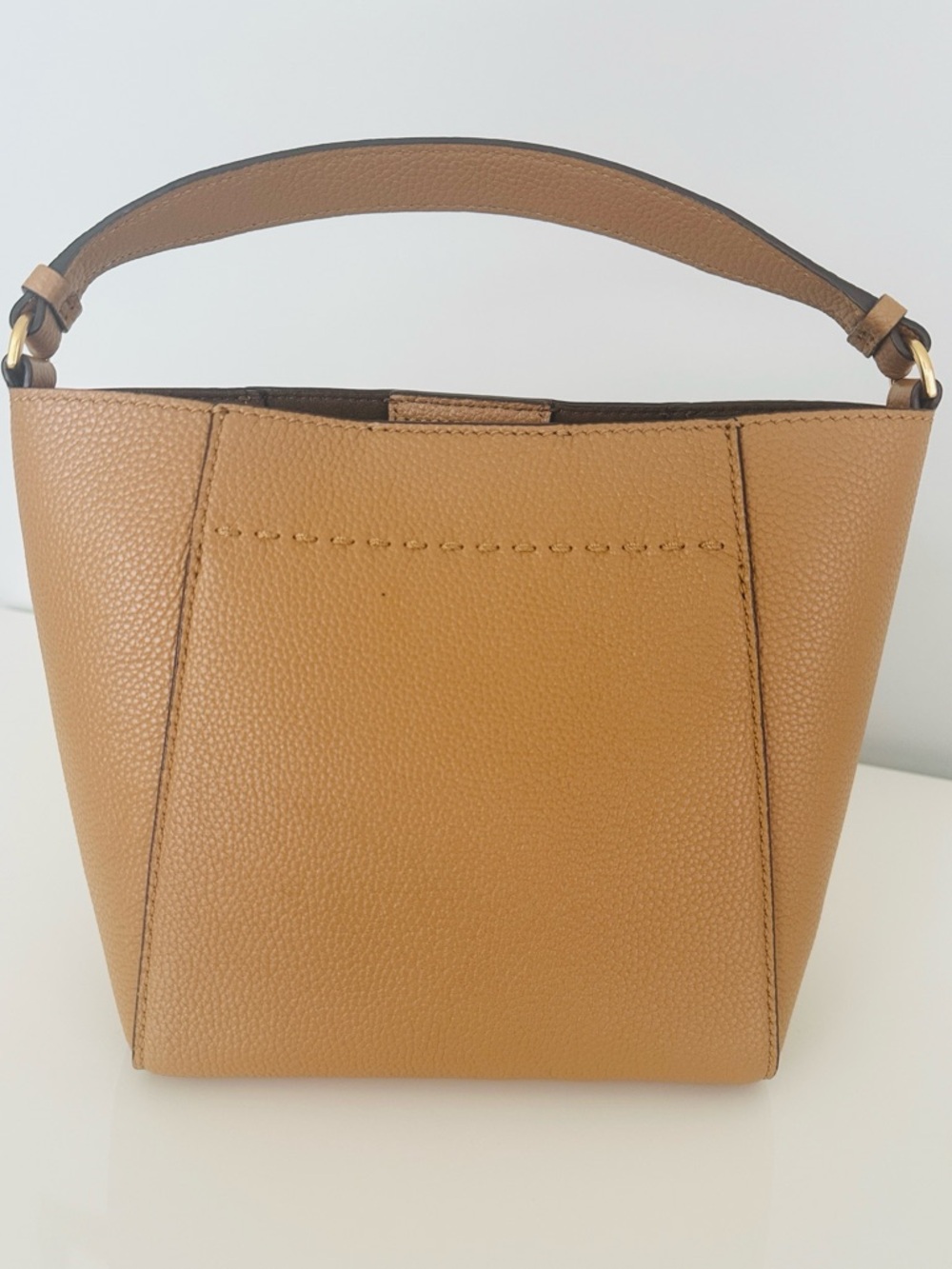 Tory Burch Small McGraw Crossbody Bucket Bag in Tiramisu - Picture 2 of 16